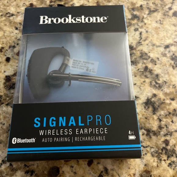 Brookstone Signal Pro Wireless Earpiece - Picture 1 of 2